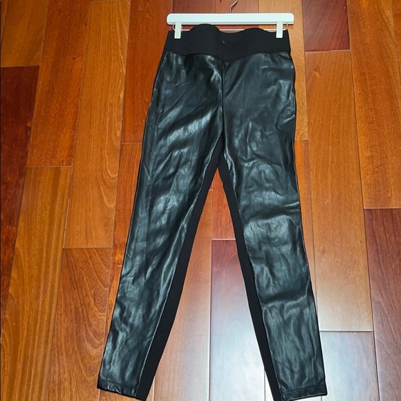 Faux leather leggings - Picture 1 of 2